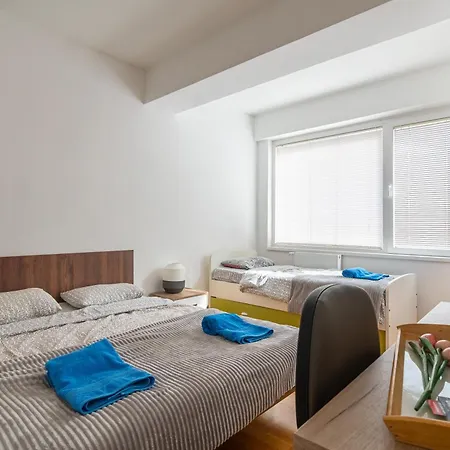 Апартаменты Blue High End Apts By Eluxory