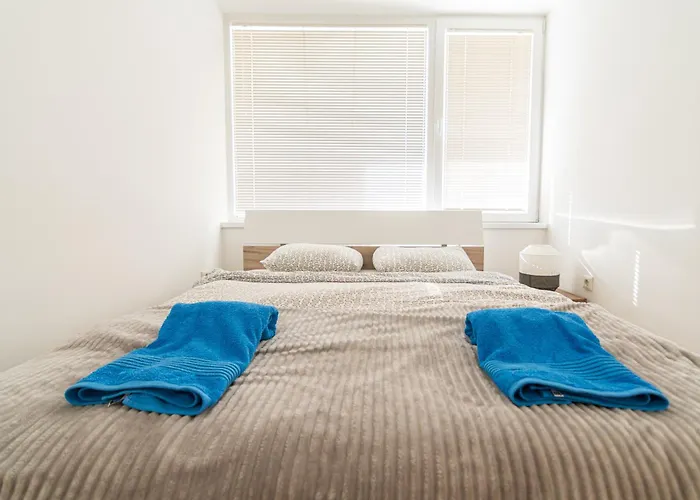 Apartament Blue High End Apts By Eluxory *