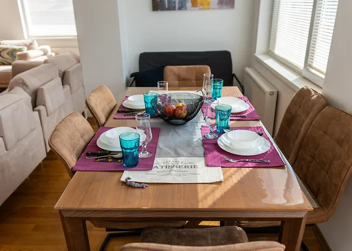 Blue High End Apts By Eluxory Apartament Skopje