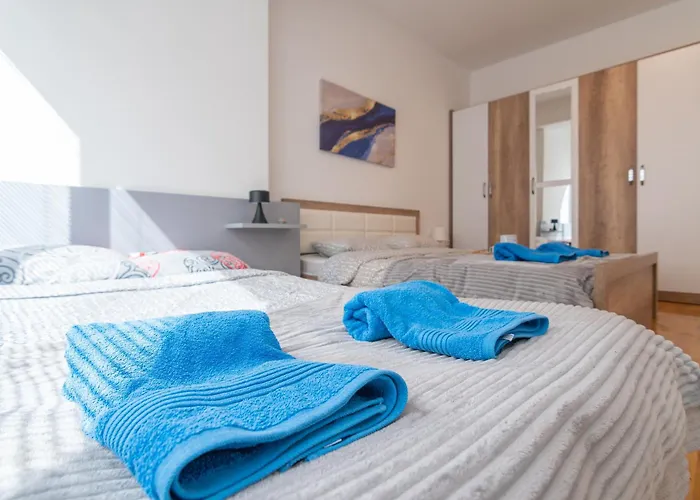 Apartament Blue High End Apts By Eluxory *