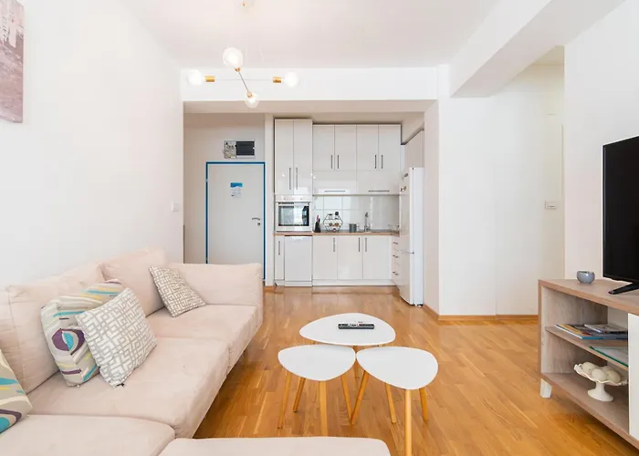 Blue High End Apts By Eluxory * Skopje